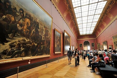 Private Tour durch das Louvre-Museum mit fachkundigem Führer