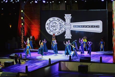 NeverLand Musical & Night Live Show mit Abendessen und Getränken - Sharm El Sheikh