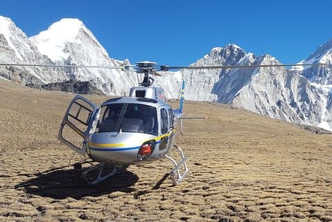 Everest Base Camp Landing med helikopter ved utsiktspunktet Kalapathar