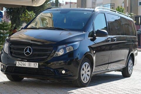 Enkele reis naar Casablanca of Mohammed 5 Airport vanuit Fez
