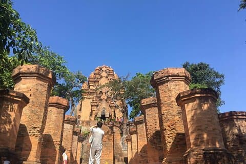 Tour de senderismo Nha Trang-Vuongland Travel