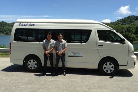Privat MiniVan transfer fra Phuket flyplass til hoteller