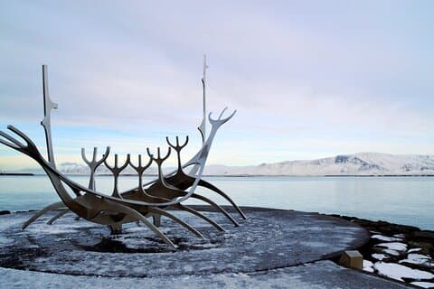 Reykjavik Scavenger Hunt & Auto-Guided Audio Walking Tour