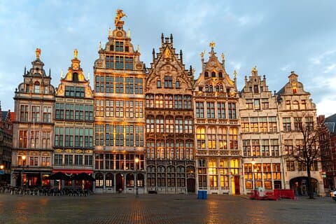 Antwerpen Scavenger Hunt & självguidad ljudvandring