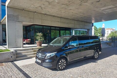Privat flygplatstransfer från flygplatsen till Porto