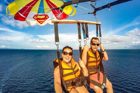 Expérience de parachute ascensionnel à Boracay