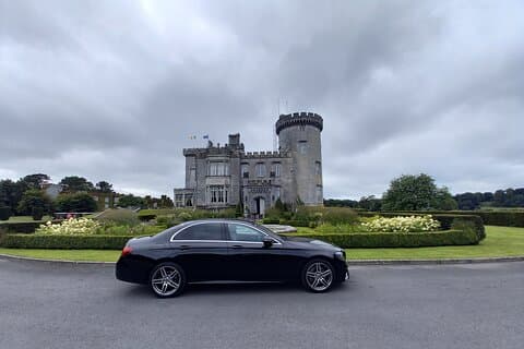 Dromoland Castle naar Dublin Airport Premium Car Service