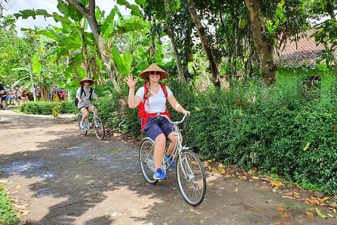 Sykkeltur: Borobudur & Candirejo Village Experiences