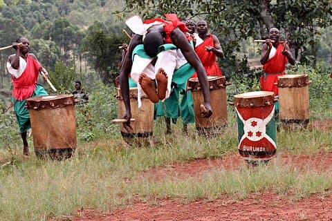 De Bujumbura: excursion privée d'une journée-Gitega-Gishora Drum Sanctuary