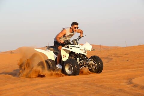 Red Dune Bashing med Quad Bike Sandboard Camel Ride & BBQ-middag