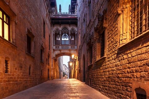 Barcelonas El Raval og det gotiske kvarter: En selvguidet lydtur