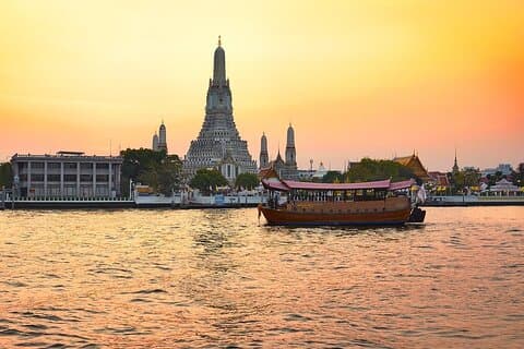Manohra Cruise Luxury Dining