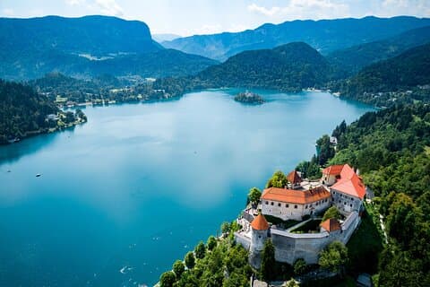 Excursão guiada privada de dia inteiro de Veneza a Alpine Lake Bled