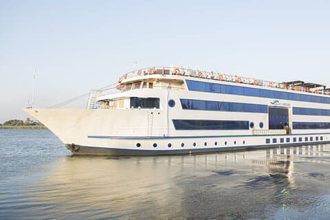Cruzeiro de 5 dias no Nilo de Luxor a Aswan + visita a Abu Simbel