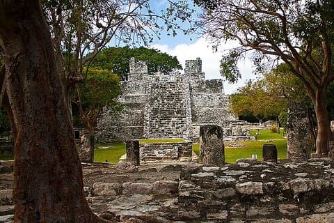 Privétour naar Pyramid El Meco & Mayan Museum in Cancún