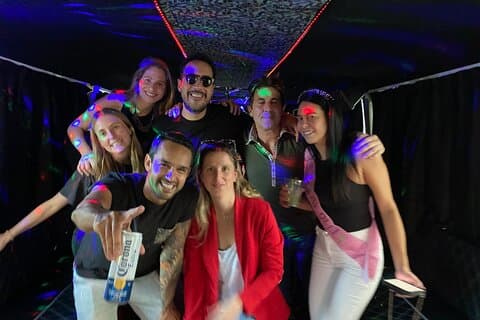 Esperienza in autobus per feste nella vita notturna di Miami con ingresso al club