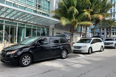 Transfert privé de l'aéroport de Los Angeles (LAX) à Garden Groove