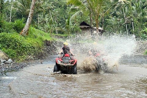Bali ATV Ride e Cave River Tubing con trasferimento privato