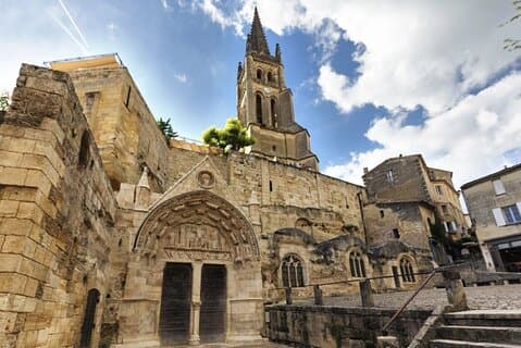 Saint-Émilion : Private Walking Tour & Magnificent Views