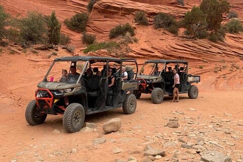 Great Chamber / Peekaboo Slot Canyon UTV Tour 4 Stunden
