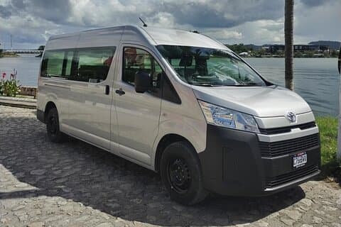 Same day Round-Trip Private Transfer to Tikal from Belize Border