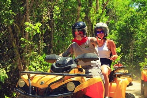 ATV, Cenote & Zipline Jungle Adventure an der Riviera Maya
