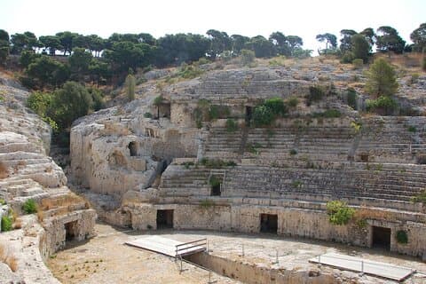 Excursão arqueológica guiada privada em Cagliari
