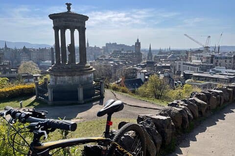 Visita a las gemas ocultas de Edimburgo