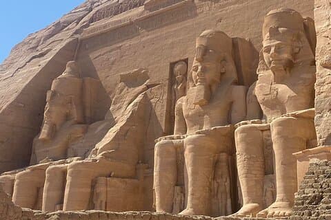 Excursion privée d'une journée à Abou Simbel, site du patrimoine mondial de l'UNESCO depuis Assouan