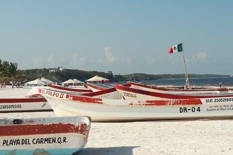 Privat transfer från Chiquila till Playa del Carmen, engelsktalande förare