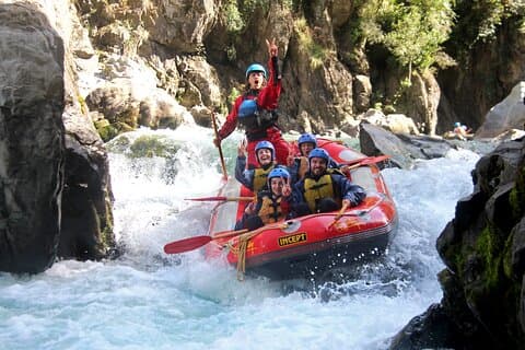 Demi-journée, 5e année, rafting sur la rivière Rangitikei