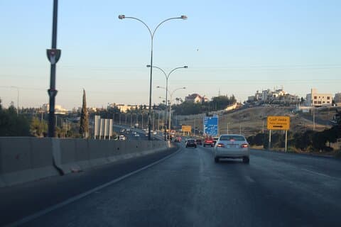 Private Drop-off: Queen Alia Airport & King Hussein Bridge 24/7