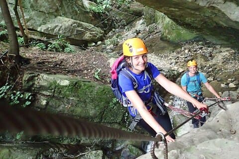 Via Ferrata "Rio Sallagoni" Experiência de escalada para todos