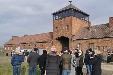 Tour guidato da Cracovia ad Auschwitz Birkenau con trasferimento e biglietto