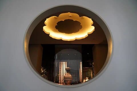 東洋メトロポリタン美術館と七賢山へのプライベート南京日帰りツアー