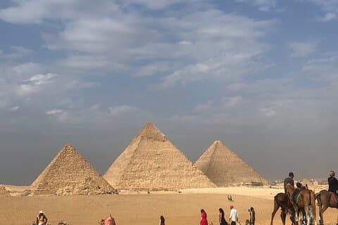 Private Day Tour Giza Pyramids, Memphis en Sakkara Pyramids