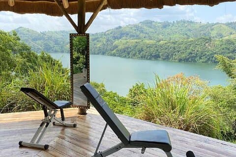 25 dagars uganda Rwanda kenya och Tanzania safari Zanzibar inklusive