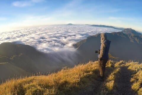 Tour privato del Monte Pulag Viaggio notturno da Manila (solo per massimo 6 viaggiatori)