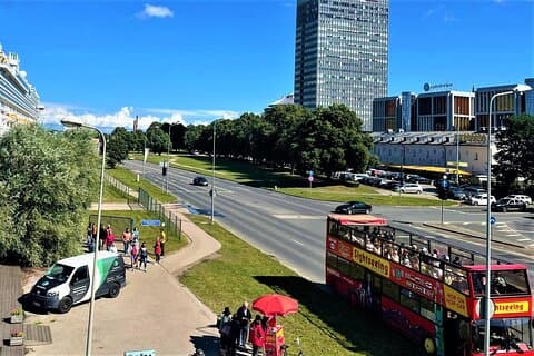 24h Riga Sightseeing Röd buss Grand Tour