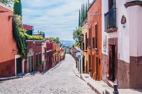 Private DayTrip Guanajuato City to San Miguel de Allende and back