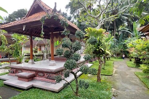 Ganztägiges Bali-Landleben und Trekking im privaten Dorferlebnis