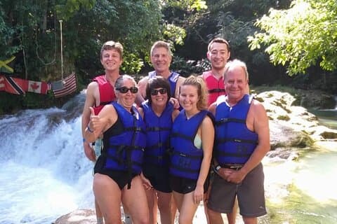 Blue hole, site seeing and shopping.