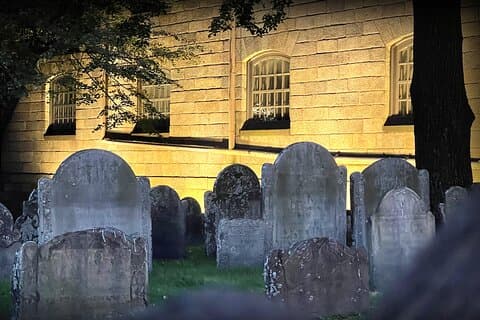 Tour a pie por las calles históricas encantadas de Boston