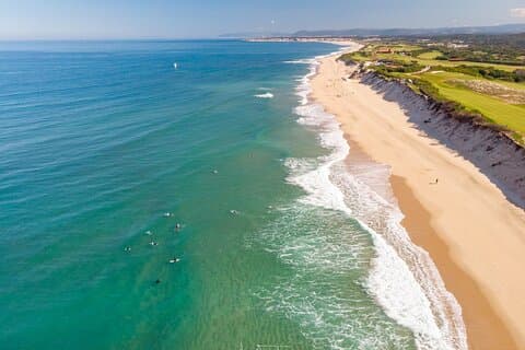 Clases de surf de medio día en Porto Beaches