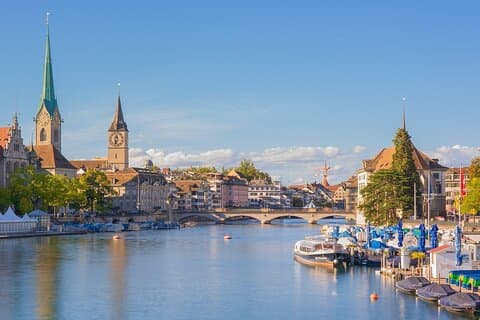 Privat direktöverföring från Salzburg till Zürich, engelsktalande förare