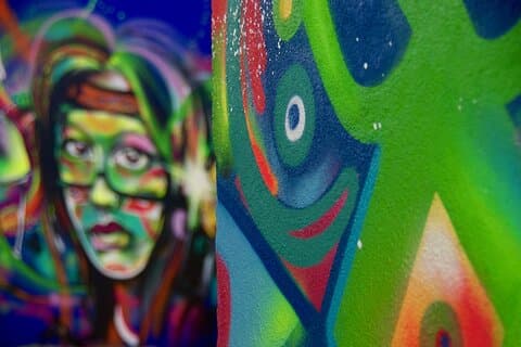 Kleurrijke Street Art privéwandeltocht in Lissabon