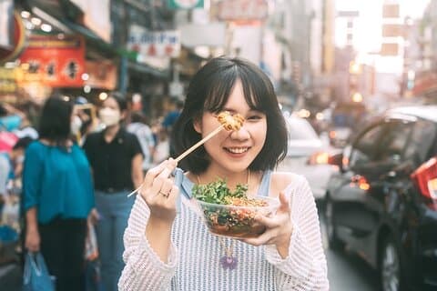 Um passeio saboroso pela comida de rua de Baku