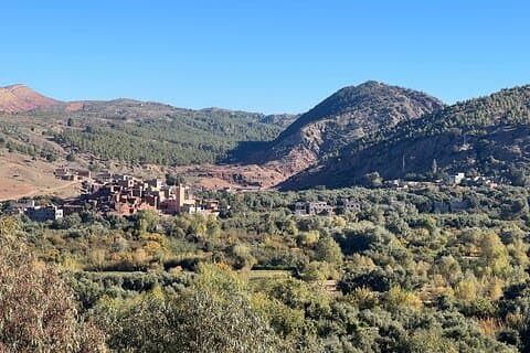 Private Day Trip From Casablanca to Atlas Mountain inclding lunch