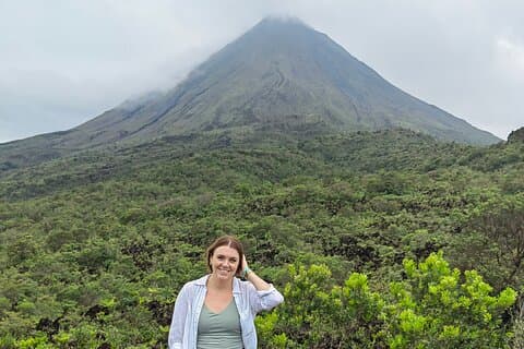 Private Guide Hanging Bridges, Fortuna Waterfall, Arenal Volcano