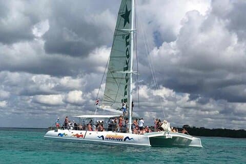 Saona Island VIP Experience – Barca privata per un massimo di 20 persone